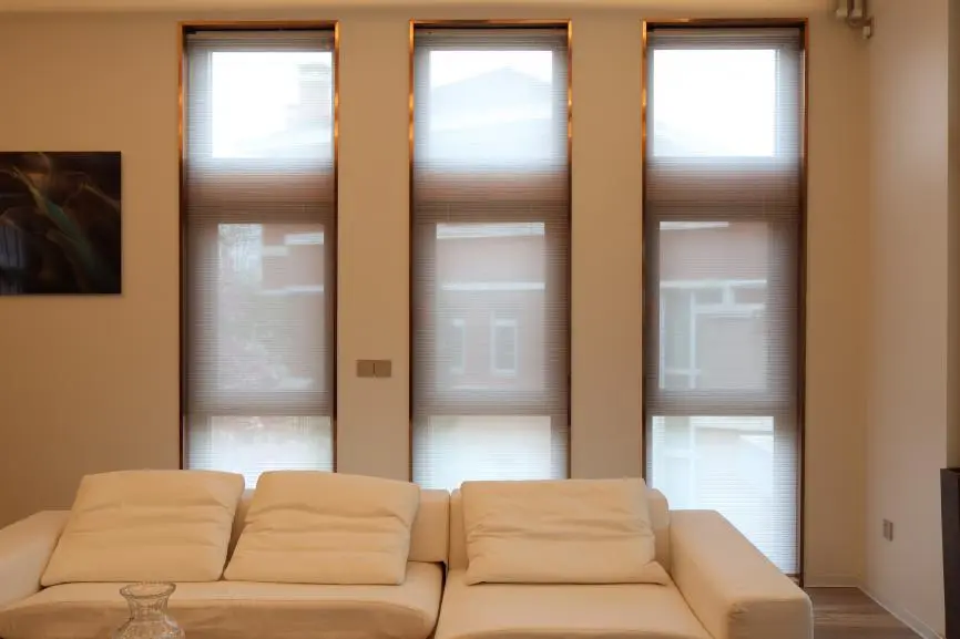 How to choose between aluminum windows and aluminum clad wooden windows3.jpg
