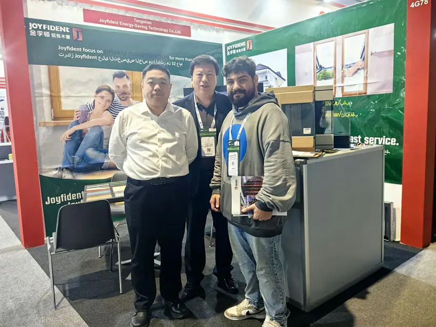 Joyfident Shining at Saudi Big 5 Exhibition2.jpg